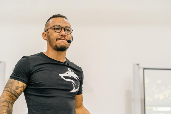 Comment les startups peuvent-elles transformer un défi en opportunité ?